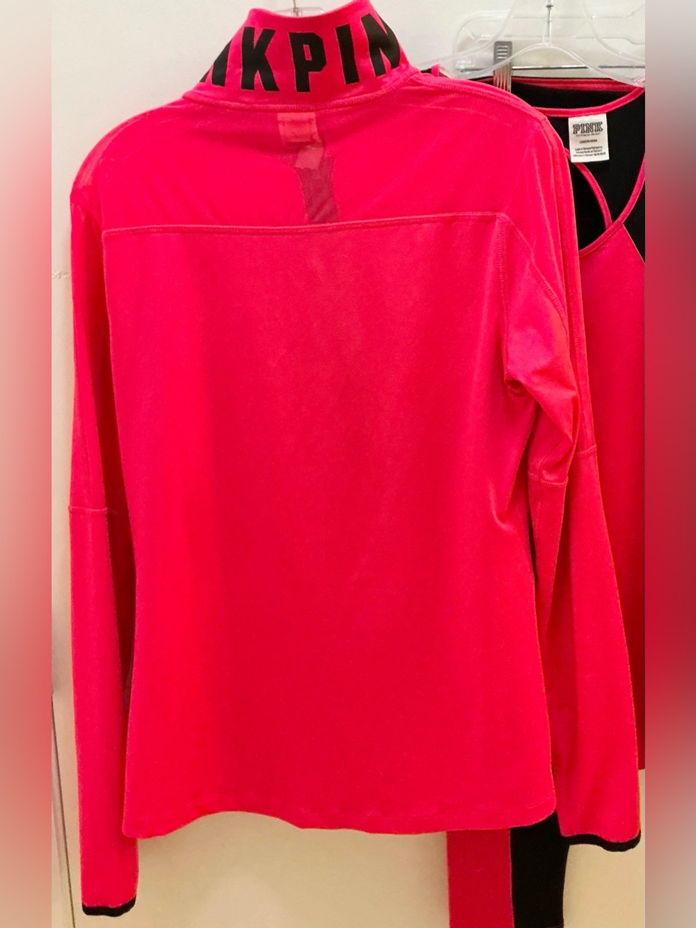 PINK by Victoria's Secret Neon Pink Active Set - Jacket, Top & Leggings - Picture 5 of 9